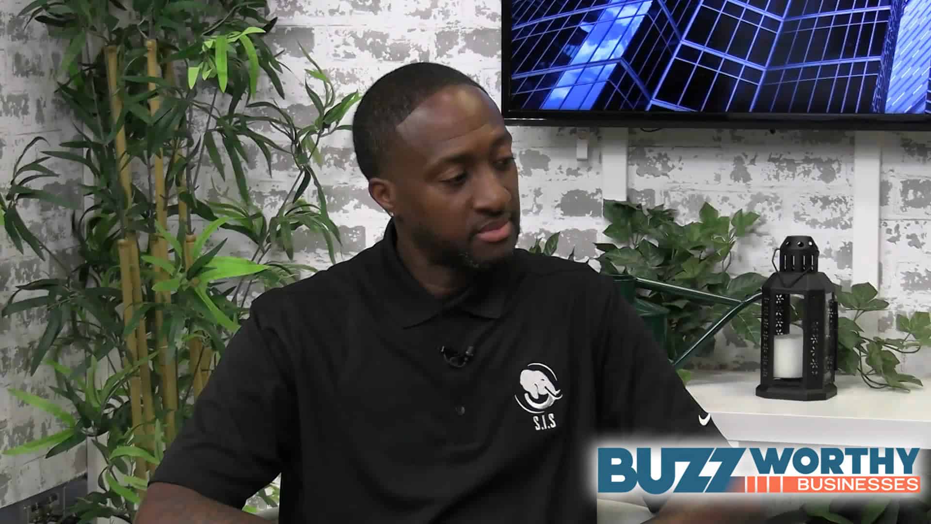 Buzzworthy Businesses with Xaviar Bankhead of Still I Stand